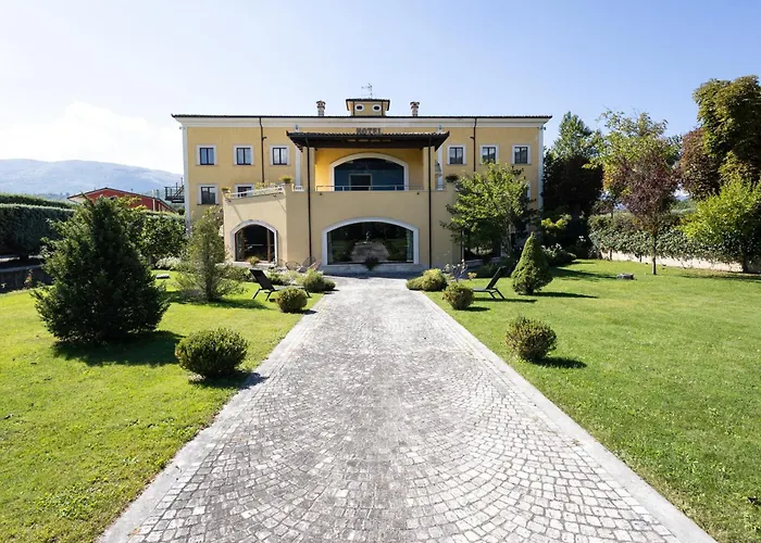 La Dimora Del Baco Hotel